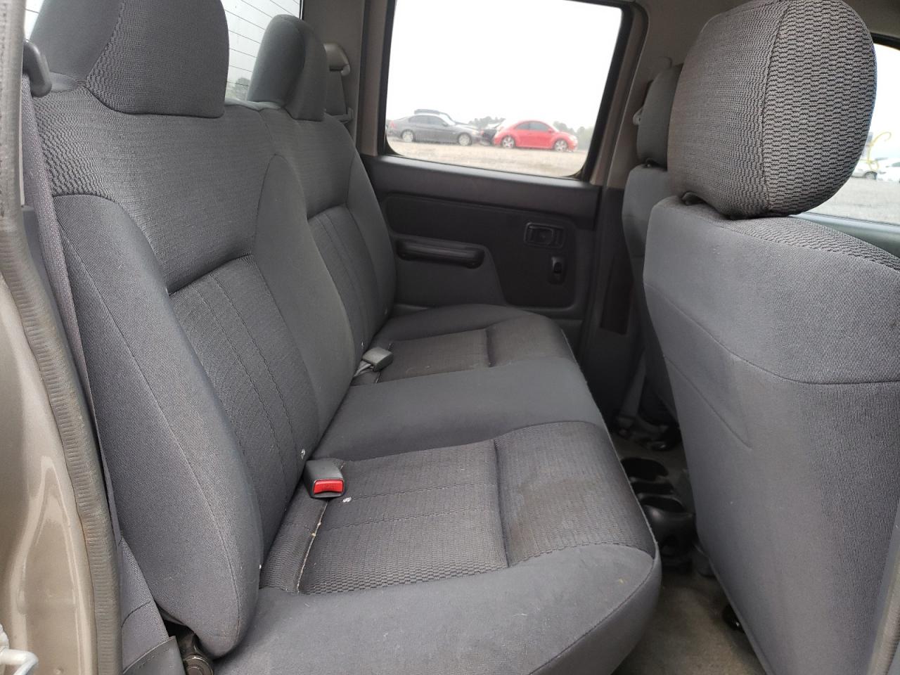 Photo 6 from auction – 2004 NISSAN FRONTIER C with VIN 1N6ED29X34C449616