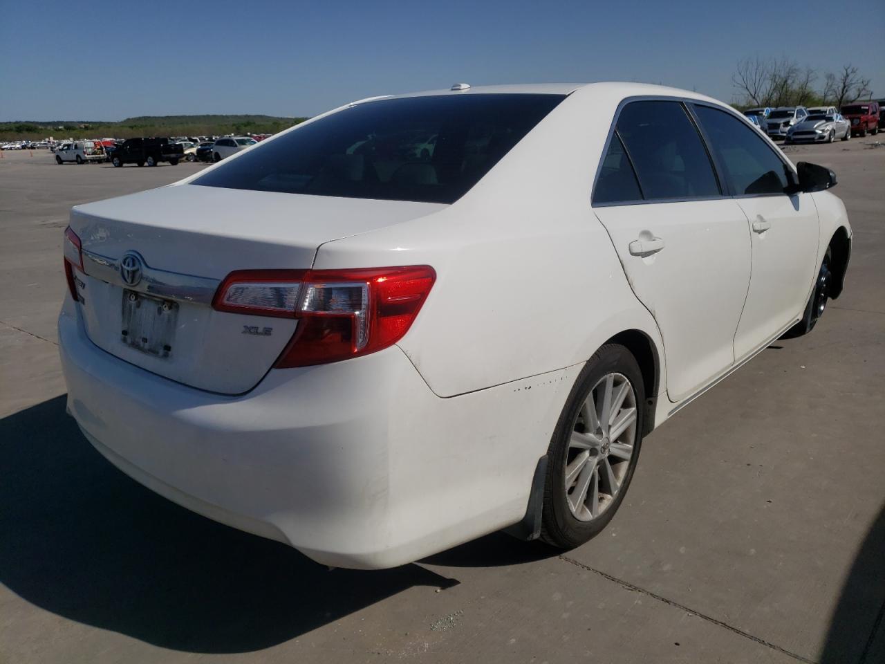 Photo 4 from auction – 2012 TOYOTA CAMRY BASE with VIN 4T4BF1FK8CR249697