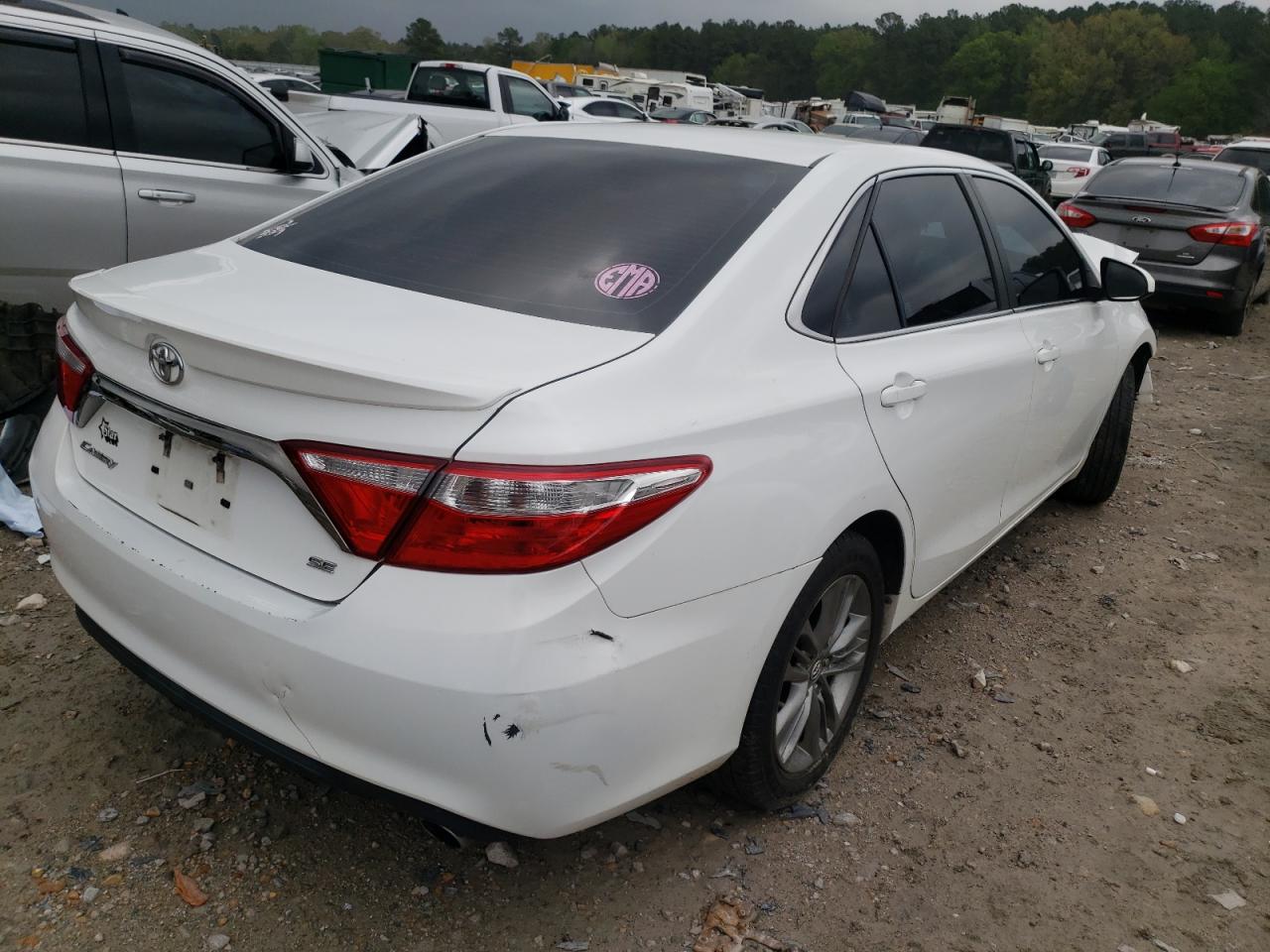 Photo 4 from auction – 2016 TOYOTA CAMRY LE with VIN 4T1BF1FK5GU569365