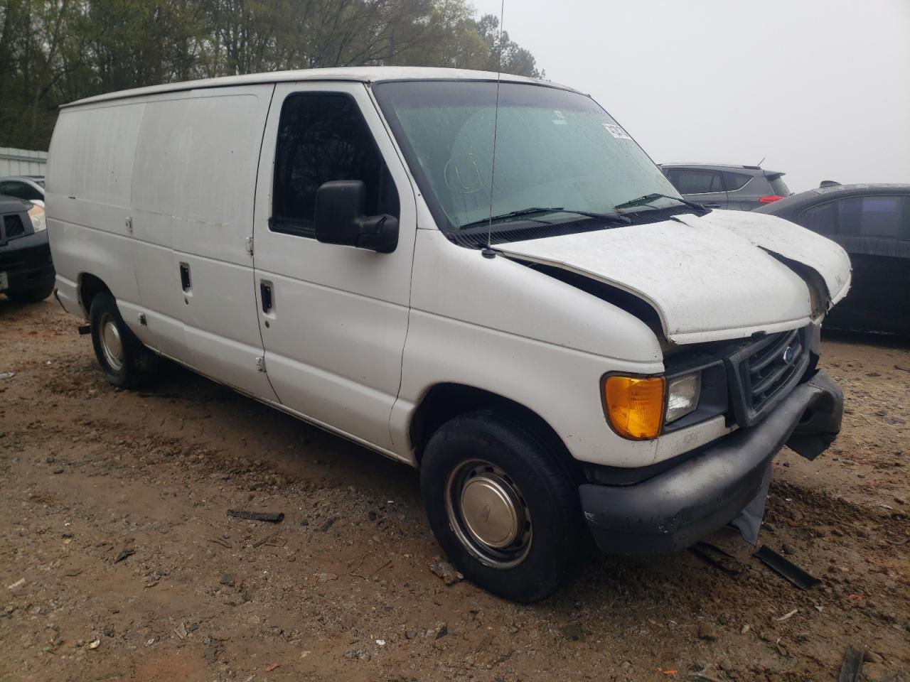FORD ECONOLINE 2003 مع رقم تعريف المركبة 1FTRE14223HA73614 - صورة من المزاد