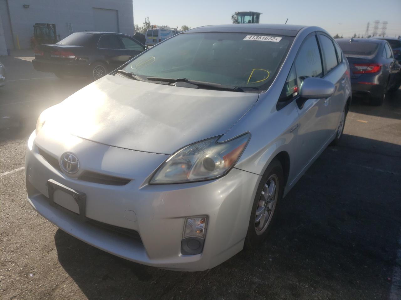 Photo 2 from auction – 2006 TOYOTA PRIUS with VIN JTDKN3DU8A0203535