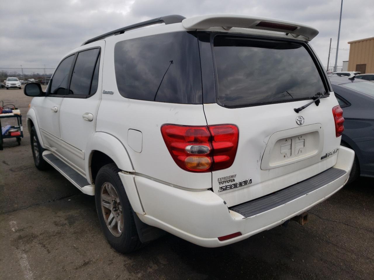 Photo 3 from auction – 2004 TOYOTA SEQUOIA LI with VIN 5TDBT48A94S214847