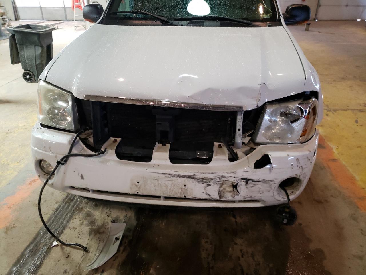 Photo 9 from auction – 2002 GMC ENVOY with VIN 1GKDT13S422217199