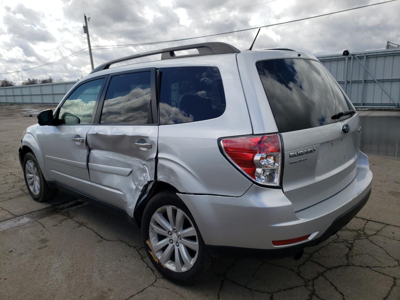 Photo 3 from auction – 2011 SUBARU FORESTER L with VIN JF2SHAEC8BH778577