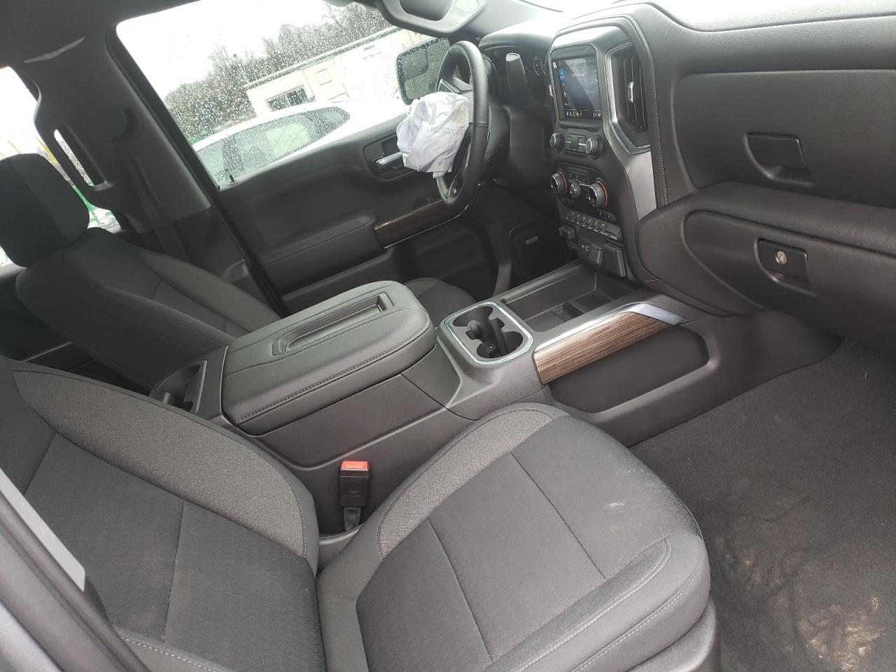 Photo 5 from auction – 2021 CHEVROLET SILVERADO with VIN 3GCUYEED9MG370528