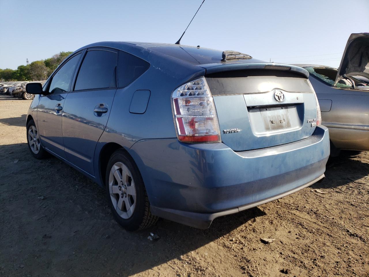 Photo 3 from auction – 2007 TOYOTA PRIUS with VIN JTDKB20U577620846