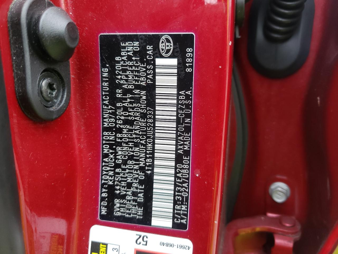 Photo 10 from auction – 2018 TOYOTA CAMRY with VIN 4T1B11HK0JU528337