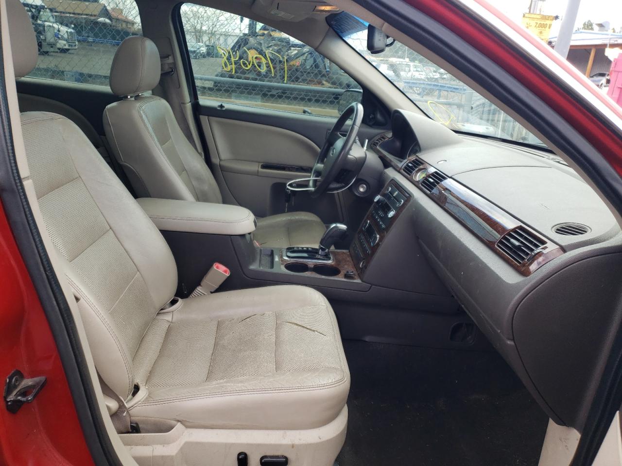 Photo 5 from auction – 2009 FORD TAURUS LIM with VIN 1FAHP25WX9G118669