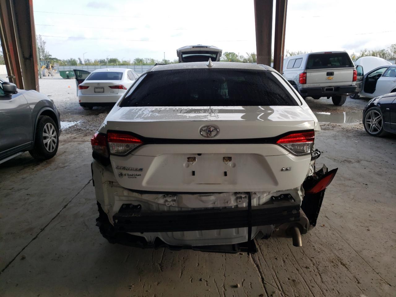 Photo 9 from auction – 2020 TOYOTA COROLLA LE with VIN 5YFEPRAE1LP049234