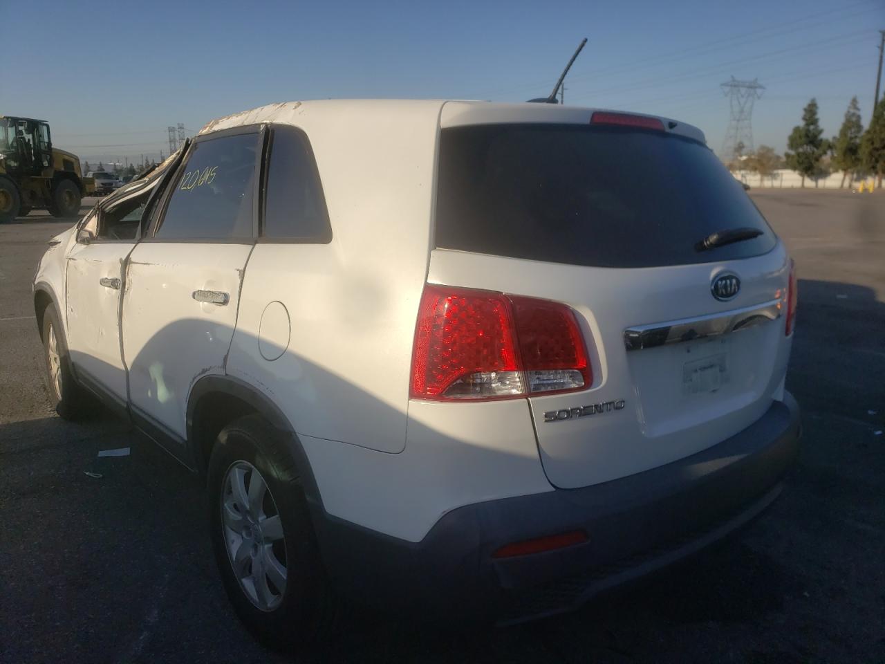 Photo 3 from auction – 2012 KIA SORENTO BA with VIN 5XYKT3A18CG215536