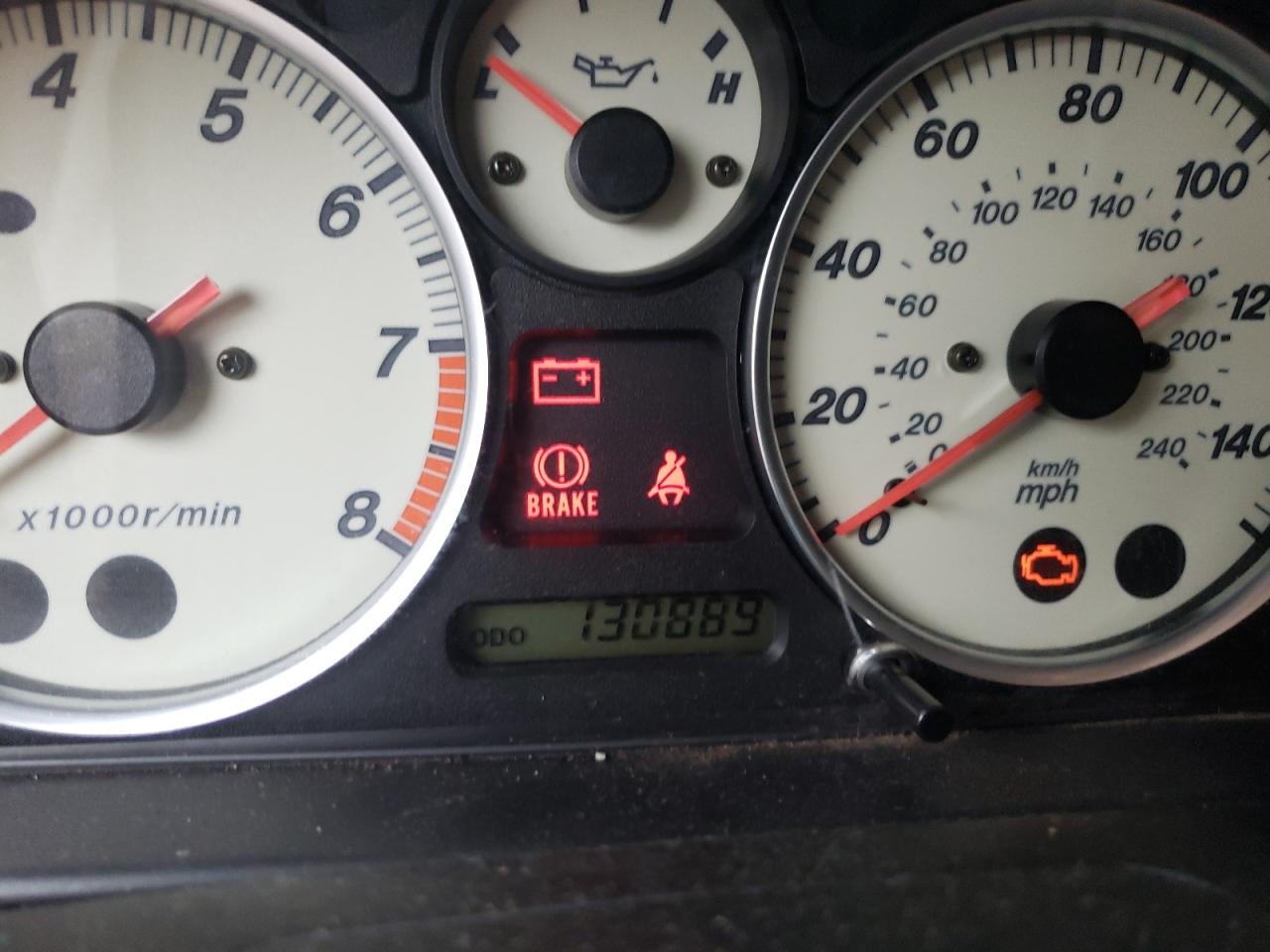 Photo 8 from auction – 2003 MAZDA MX-5 MIATA with VIN JM1NB353030309640