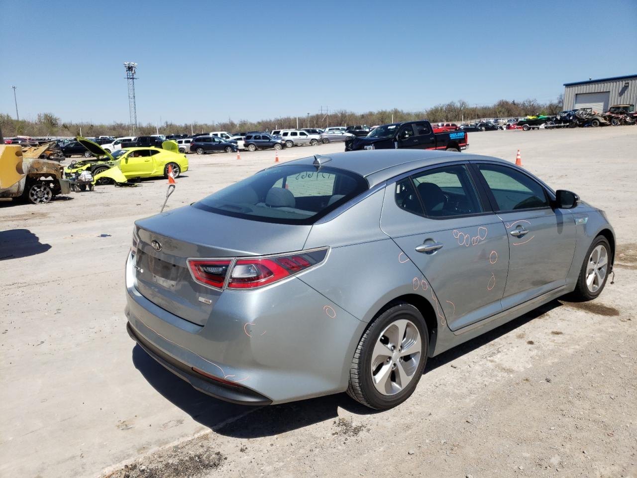 Photo 4 from auction – 2016 KIA OPTIMA HYB with VIN KNAGM4AD9G5093171