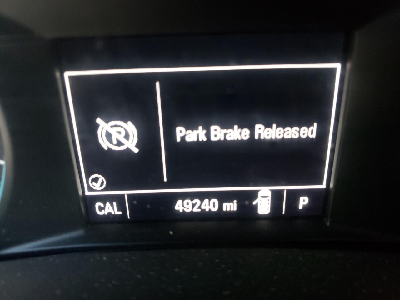 Photo 8 from auction – 2018 CHEVROLET EQUINOX LT with VIN 2GNAXJEV2J6282474