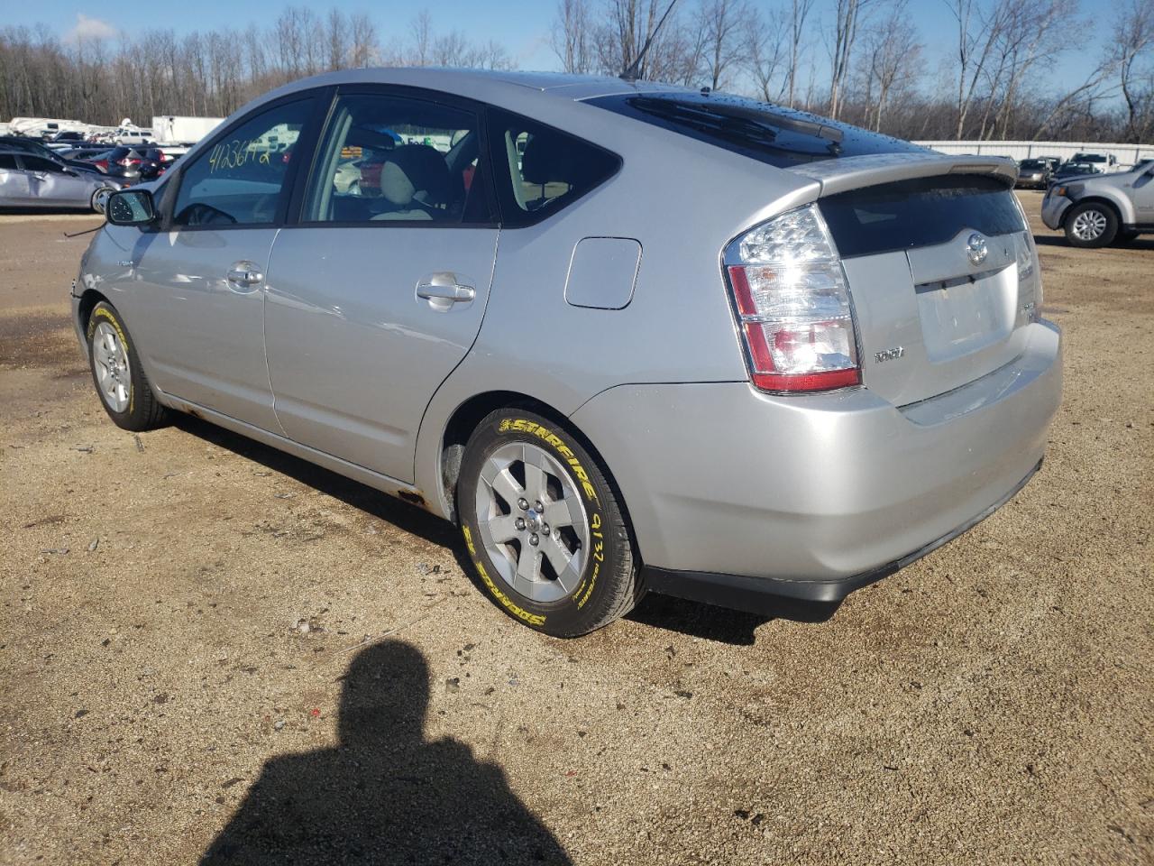 Photo 3 from auction – 2008 TOYOTA PRIUS with VIN JTDKB20U287715074