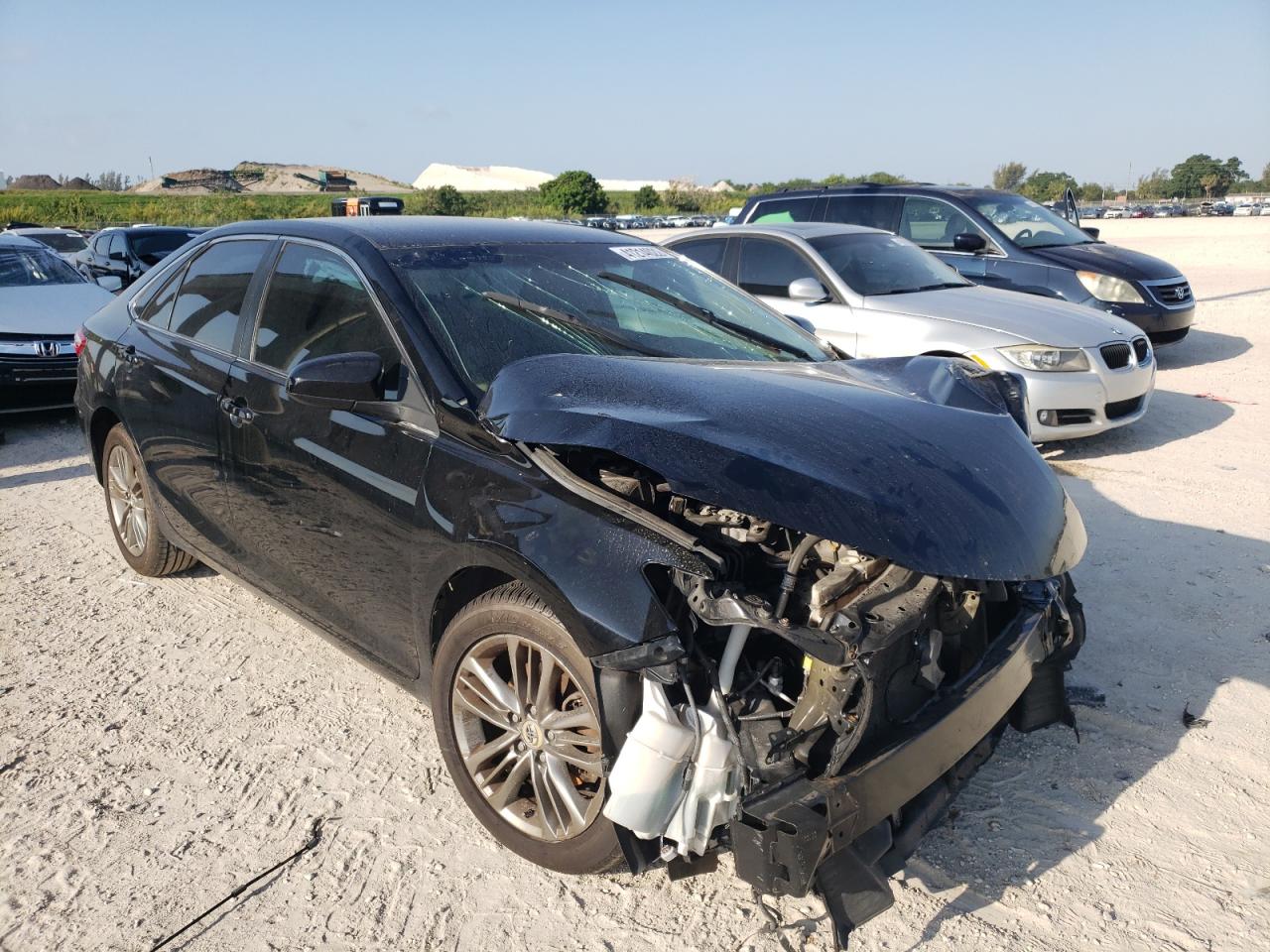 Photo 1 from auction – 2016 TOYOTA CAMRY LE with VIN 4T1BF1FK4GU556638