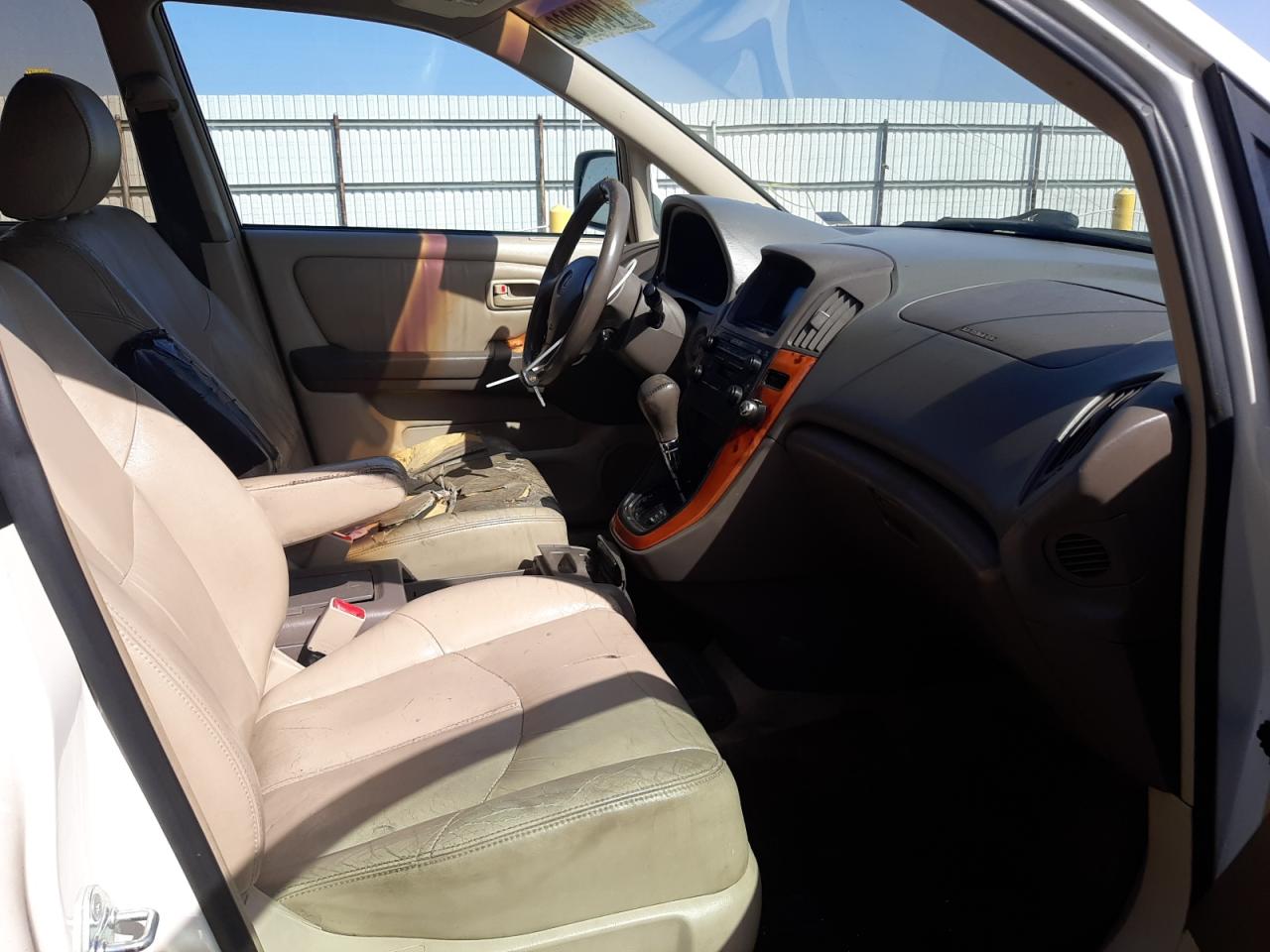 Zdjęcie 5 z aukcji – 2000 LEXUS RX 300 z VIN JT6HF10U9Y0108002
