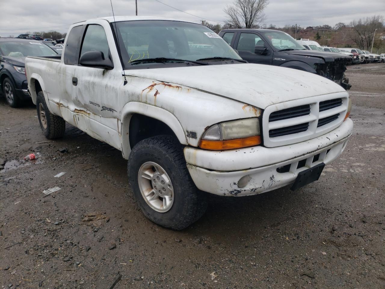 DODGE DAKOTA 2000 с VIN 1B7GG22X9YS649151 - Фото с аукциона