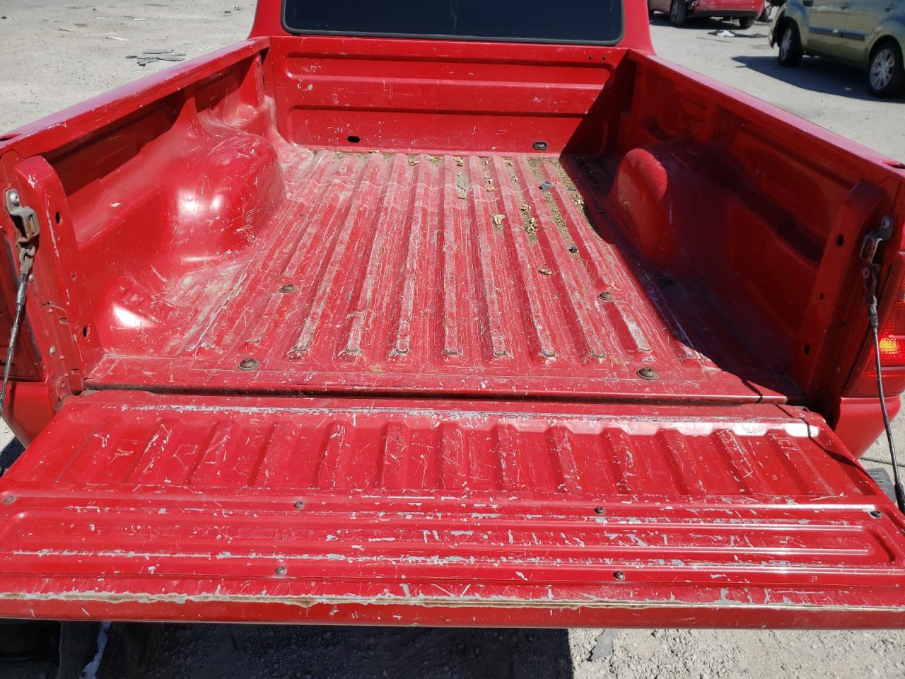 Photo 6 from auction – 2001 FORD RANGER with VIN 1FTYR10C31TA05993