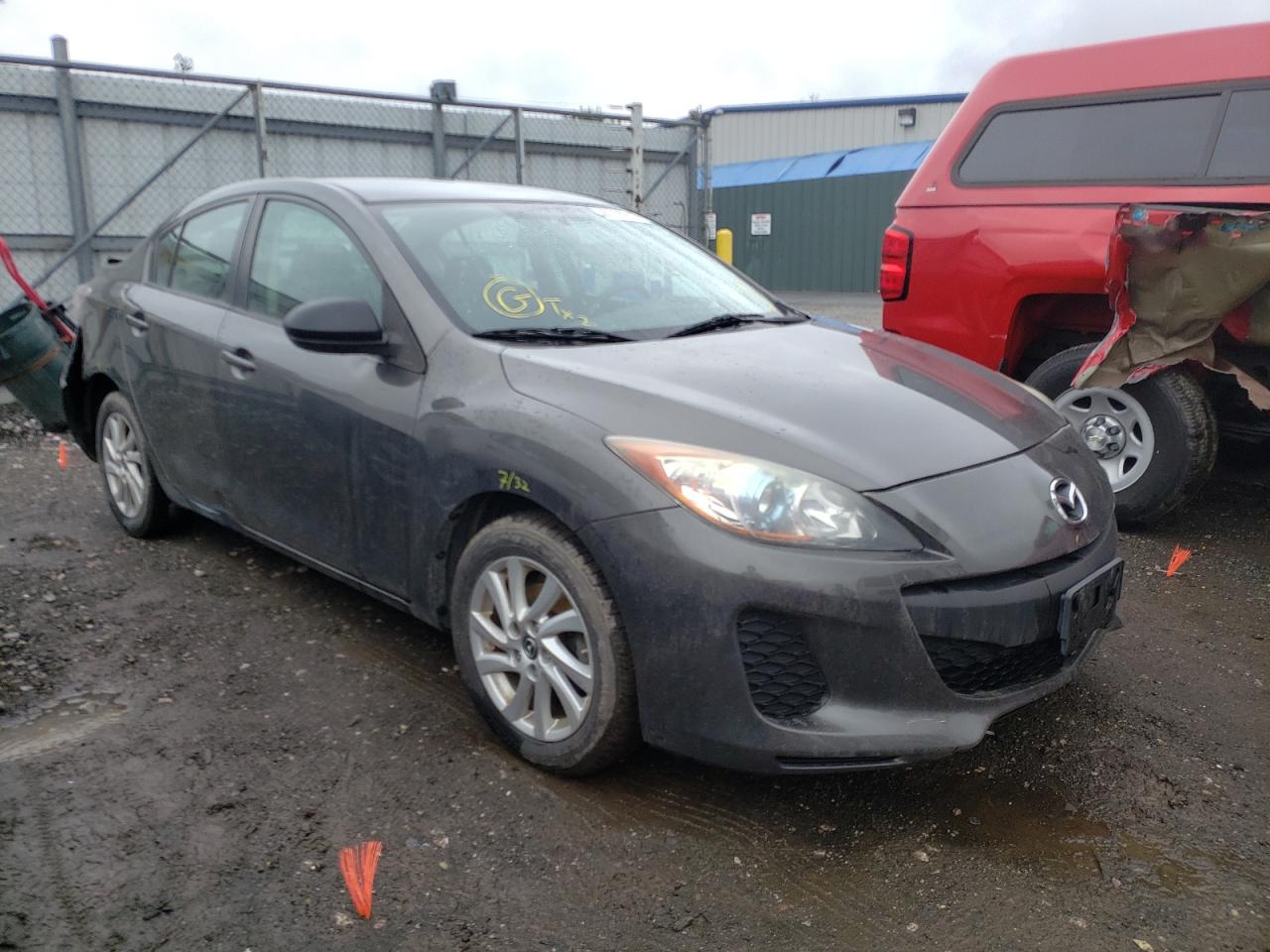 MAZDA 3 I 2013 with VIN JM1BL1VP8D1807314 - Photo from auction