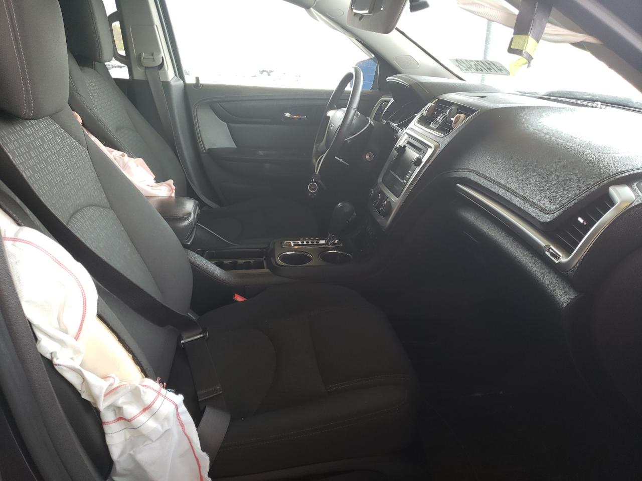 Photo 5 from auction – 2015 GMC ACADIA SLE with VIN 1GKKRPKD2FJ258146