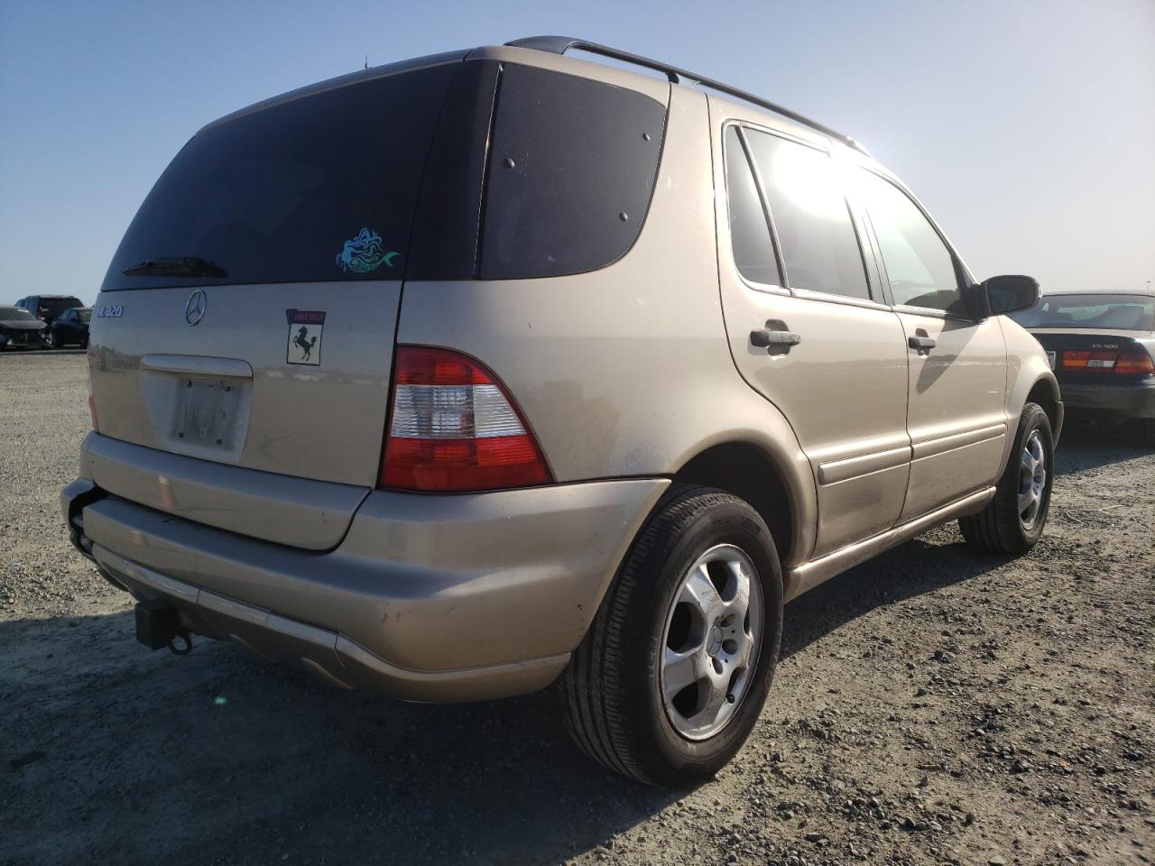 Photo 4 from auction – 2002 MERCEDES-BENZ ML 320 with VIN 4JGAB54E32A304417