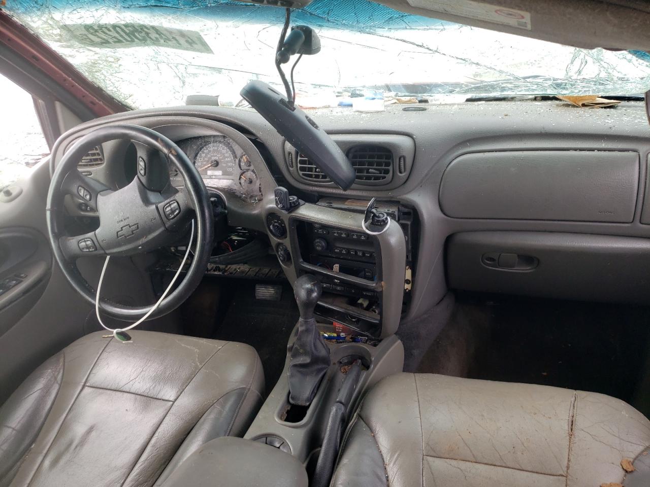 Photo 9 from auction – 2004 CHEVROLET TRAILBLAZE with VIN 1GNDT13S442125676