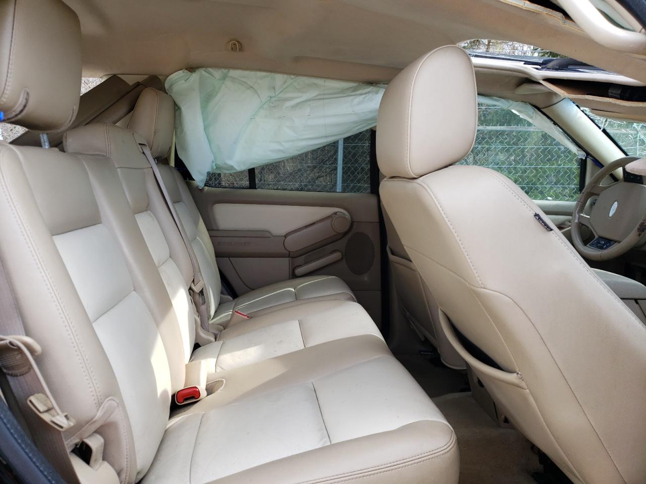Photo 6 from auction – 2007 FORD EXPLORER E with VIN 1FMEU74EX7UA92869