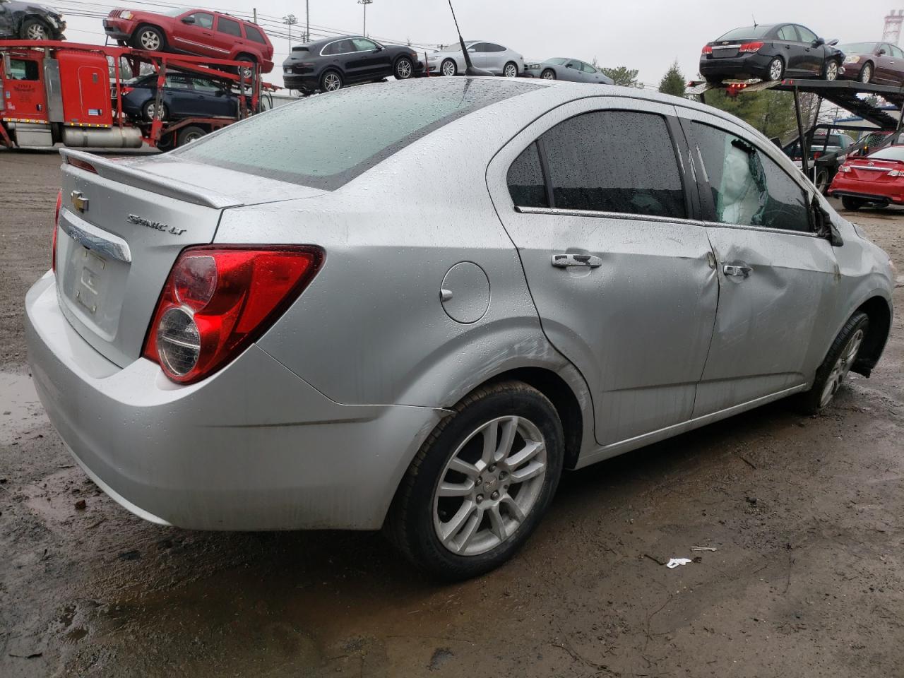 Photo 4 from auction – 2014 CHEVROLET SONIC LT with VIN 1G1JC5SH0E4236992