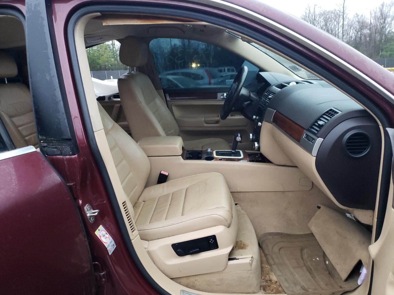 Photo 5 from auction – 2009 VOLKSWAGEN TOUAREG 2 with VIN WVGBE77L79D024459