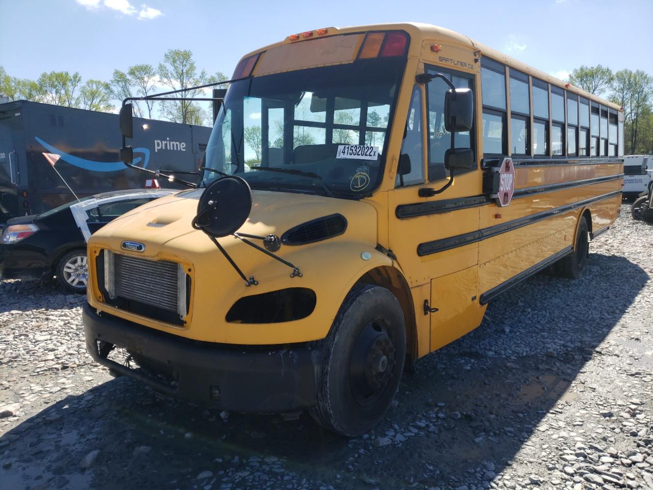 Photo 2 from auction – 2008 FREIGHTLINER CHASSIS B2 with VIN 4UZABRDK48CZ19732