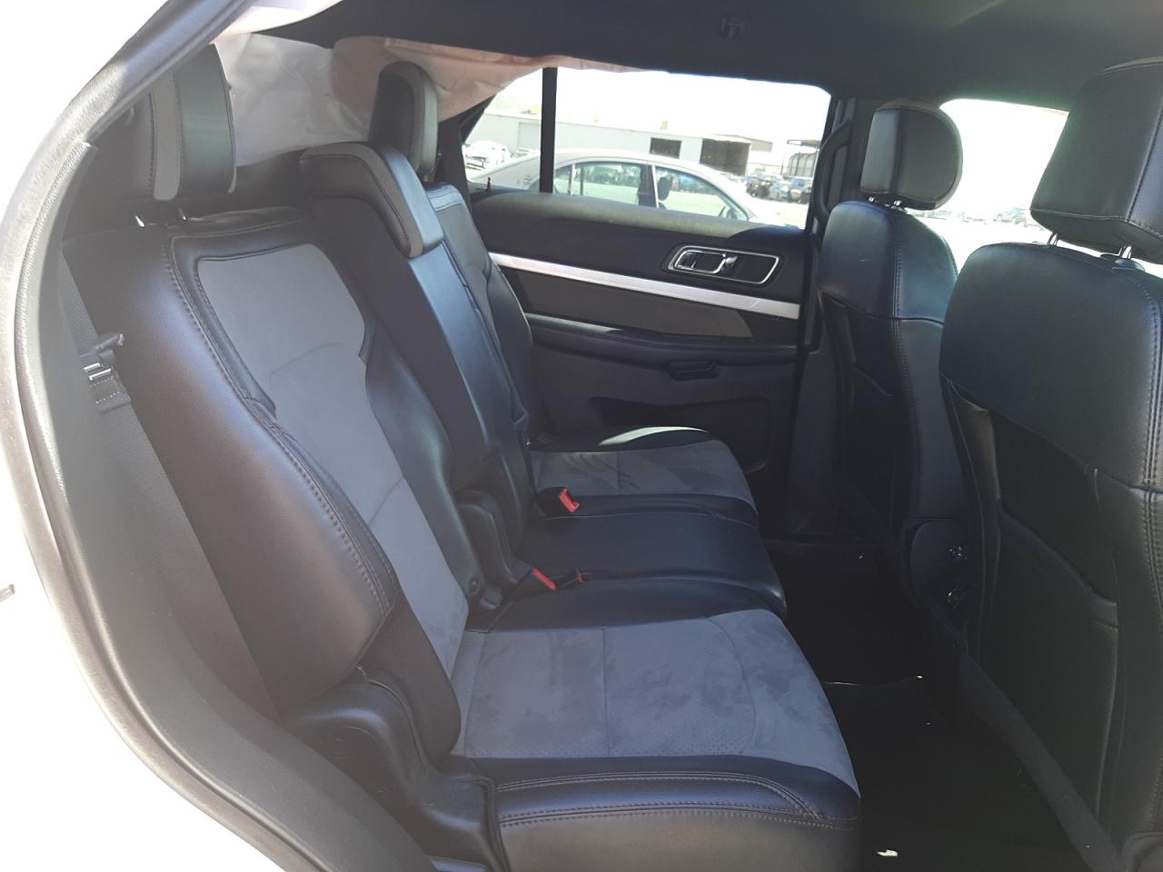 Photo 6 from auction – 2017 FORD EXPLORER X with VIN 1FM5K7DHXHGE24602