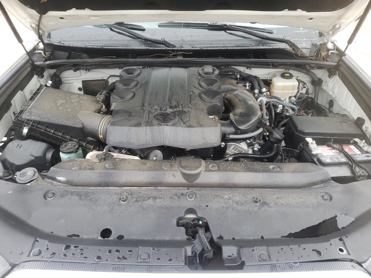 Photo 7 from auction – 2018 TOYOTA 4RUNNER SR with VIN JTEBU5JR0J5571222