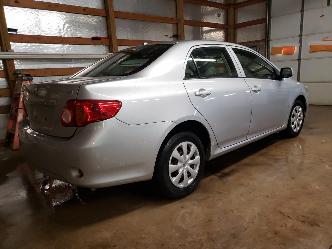 Photo 4 from auction – 2009 TOYOTA COROLLA BA with VIN 1NXBU40E69Z146565