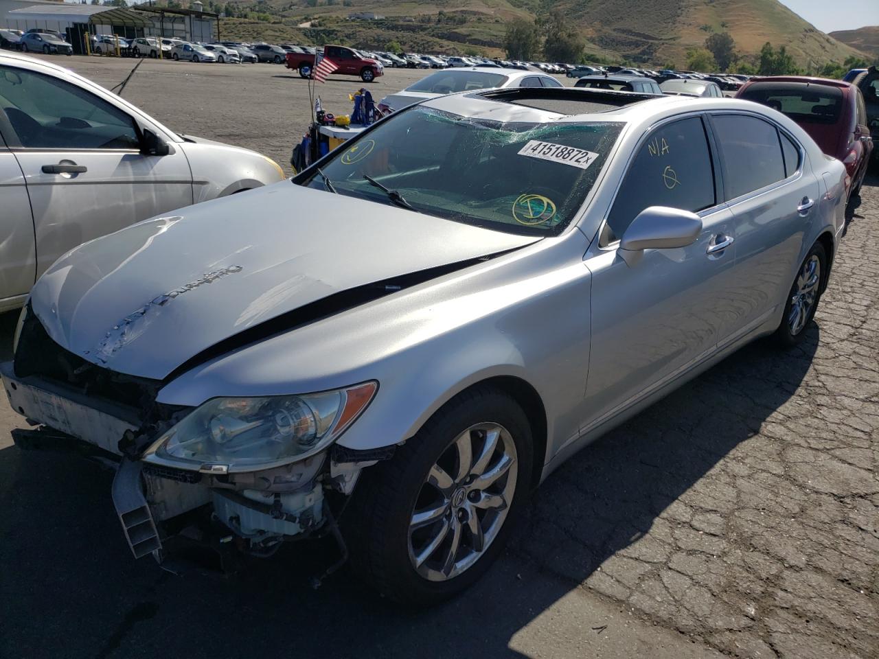 Photo 2 from auction – 2007 LEXUS LS 460L with VIN JTHGL46F375009795