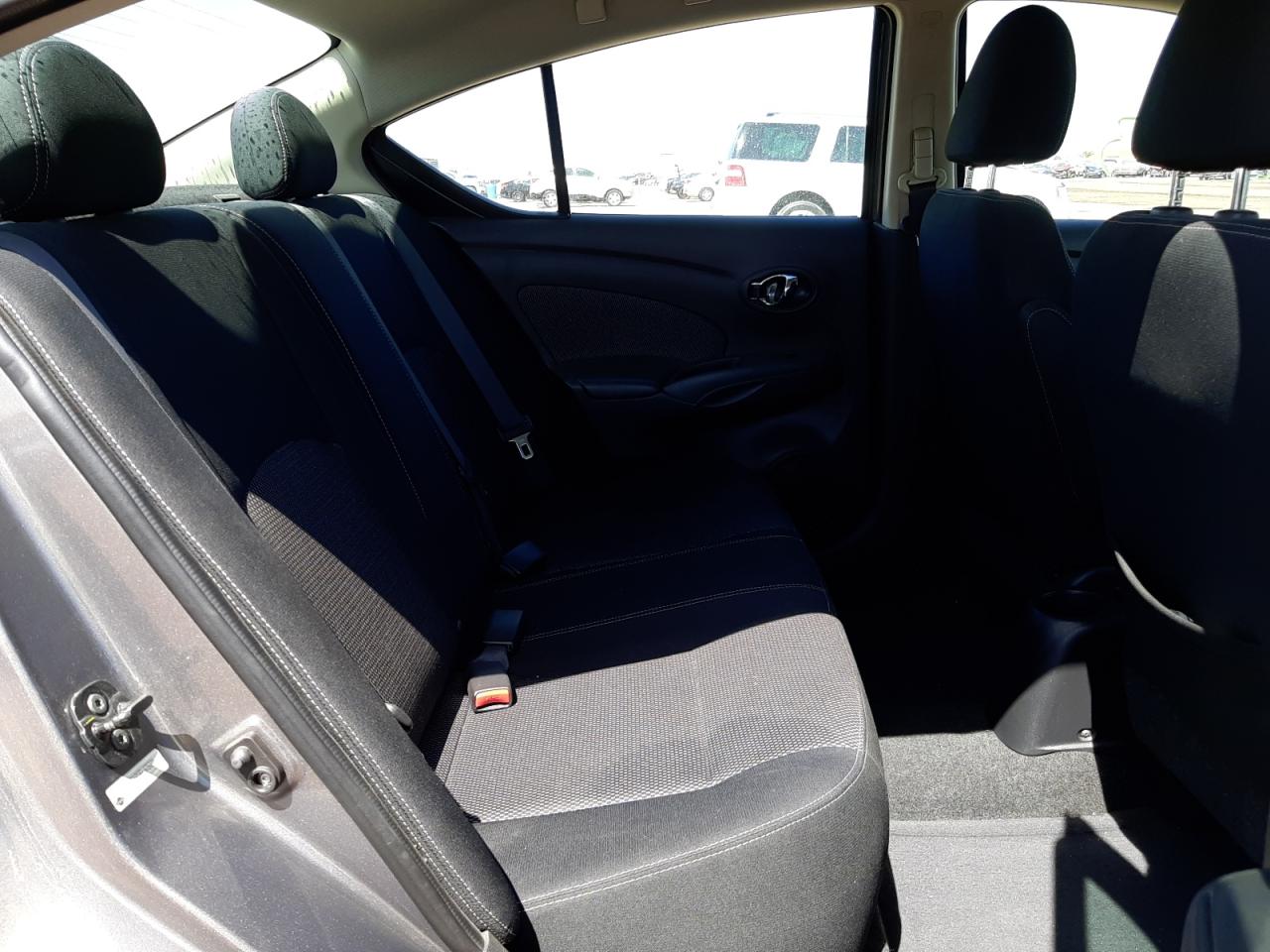 Photo 6 from auction – 2015 NISSAN VERSA S with VIN 3N1CN7AP0FL875032