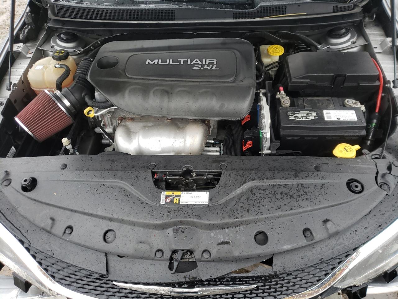Photo 7 from auction – 2015 CHRYSLER 200 LIMITE with VIN 1C3CCCAB5FN504856