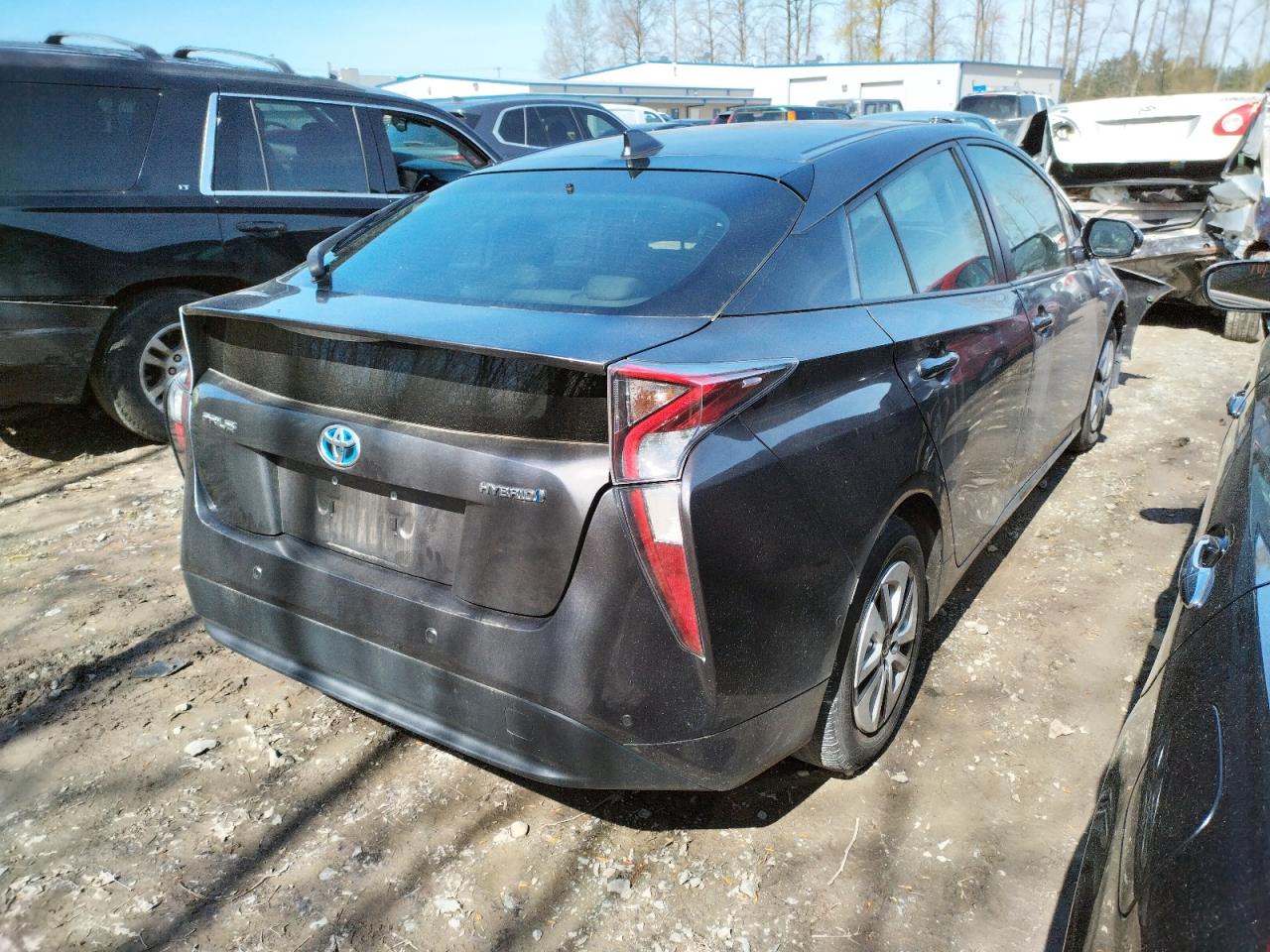 Photo 4 from auction – 2017 TOYOTA PRIUS with VIN JTDKBRFU9H3577864