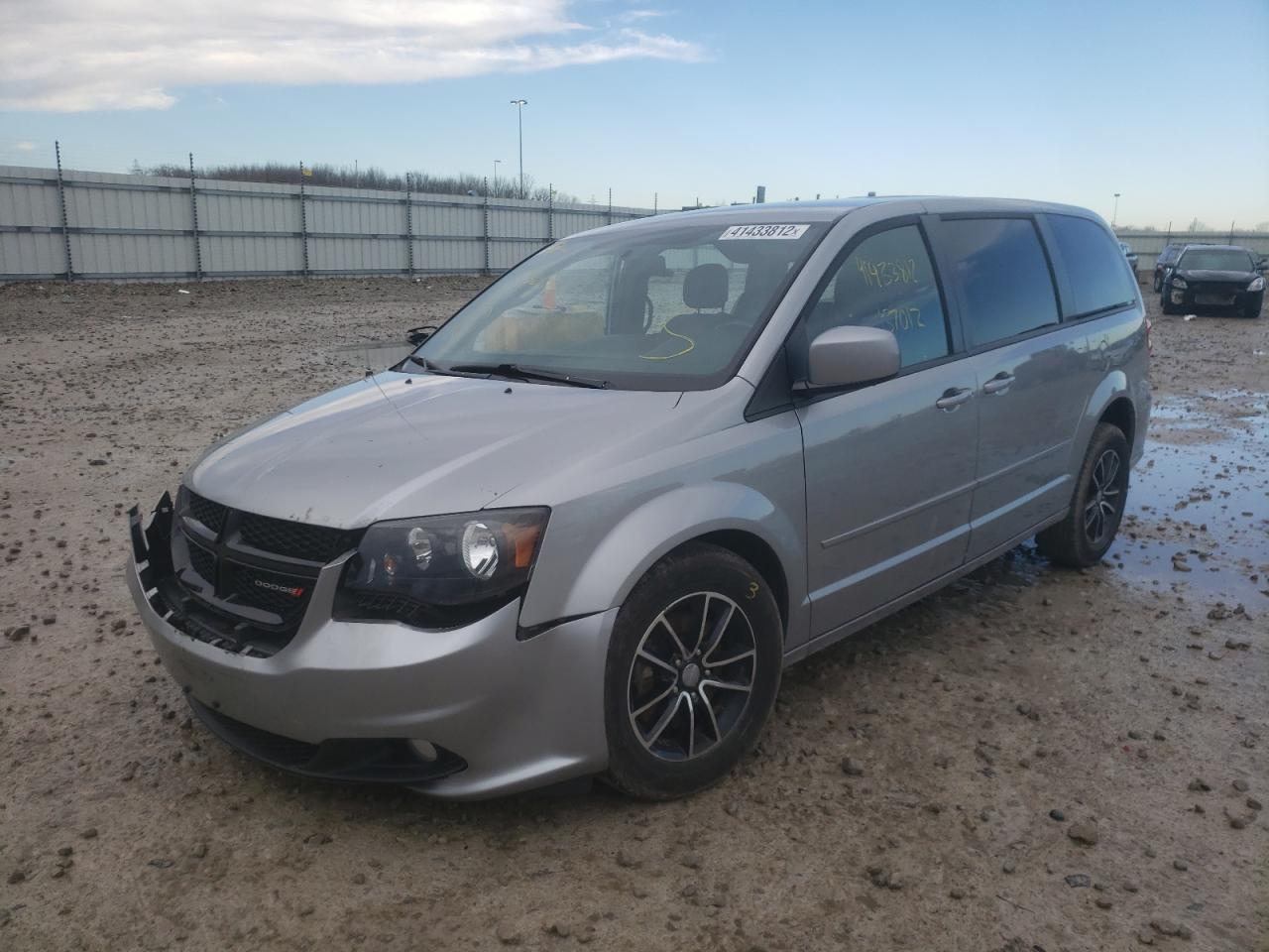 Photo 2 from auction – 2016 DODGE GRAND CARA with VIN 2C4RDGCG5GR316586