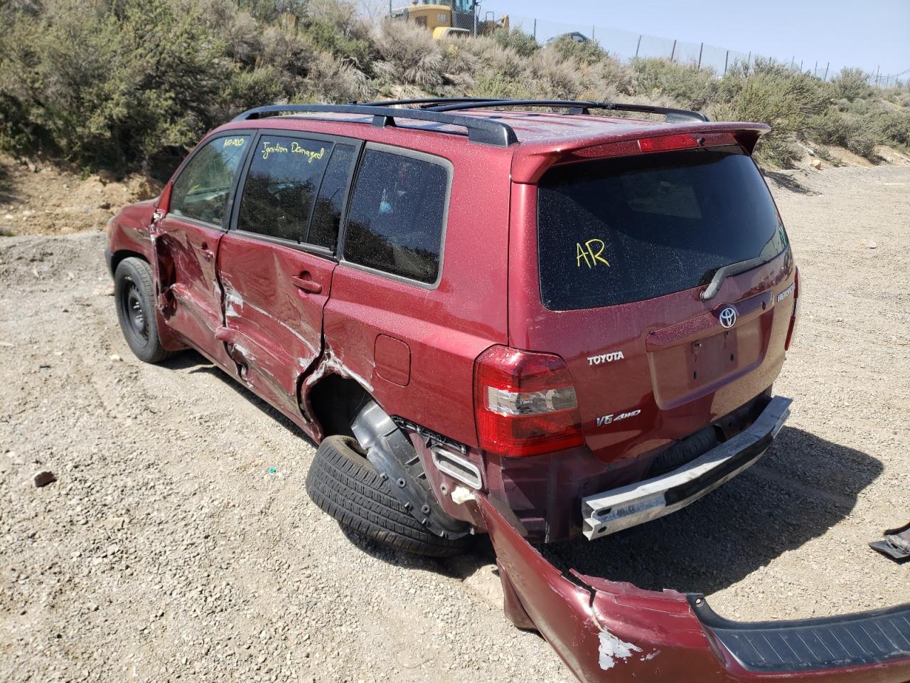 Photo 3 from auction – 2004 TOYOTA HIGHLANDER with VIN JTEEP21AX40062639