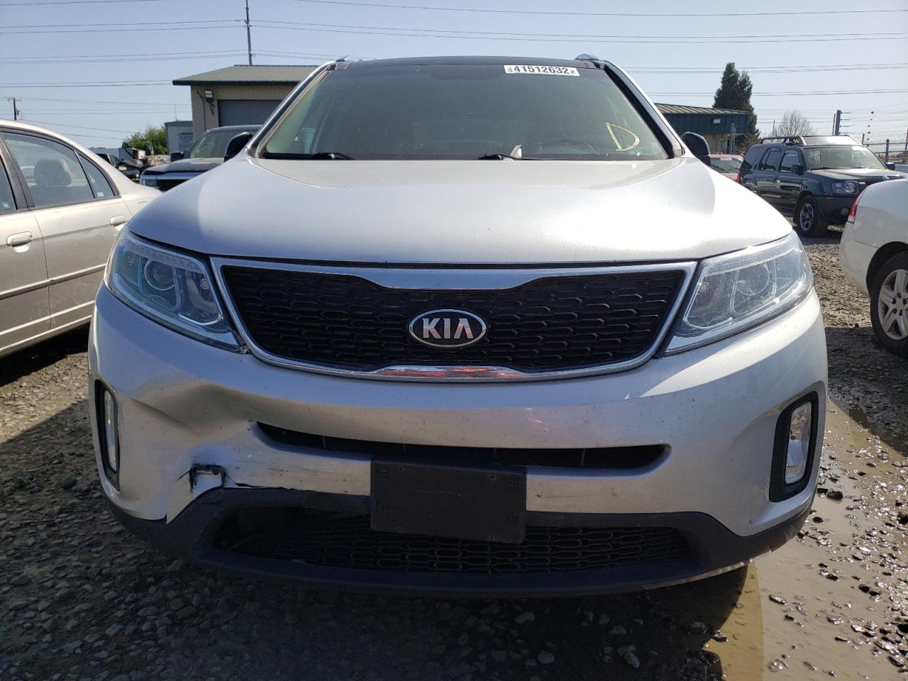 Photo 9 from auction – 2014 KIA SORENTO EX with VIN 5XYKUDA78EG477325