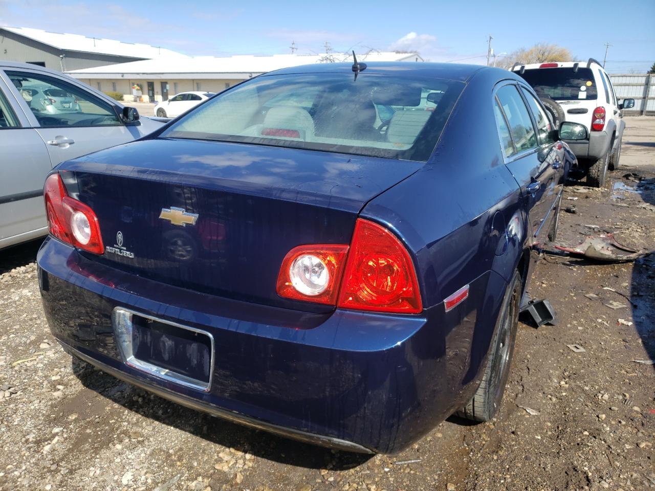 Photo 4 from auction – 2010 CHEVROLET MALIBU LS with VIN 1G1ZB5EBXA4120979
