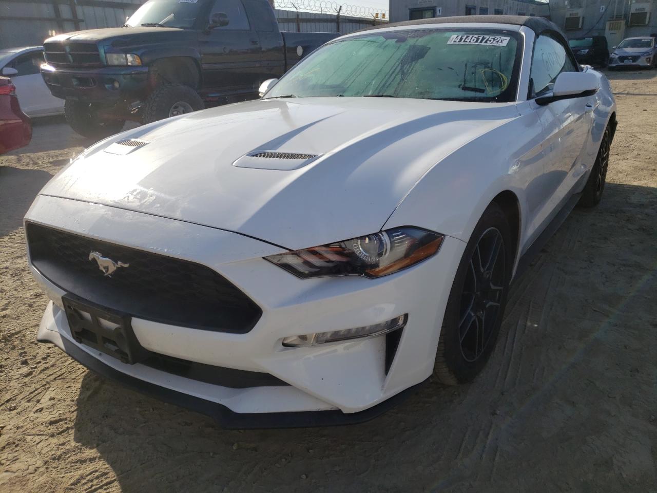 Photo 2 from auction – 2020 FORD MUSTANG with VIN 1FATP8UH7L5119085