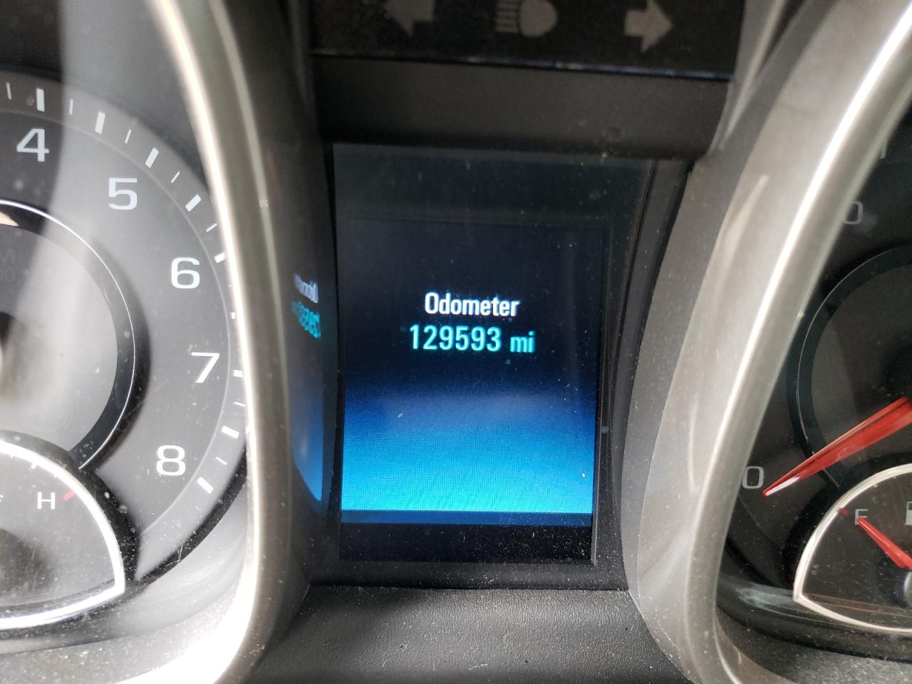 صورة رقم 8 من المزاد - 2015 CHEVROLET MALIBU مع VIN 1G11D5SL3FF205131