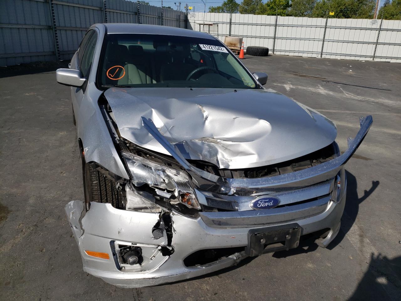 Photo 9 from auction – 2011 FORD FUSION SE with VIN 3FAHP0HA3BR280100