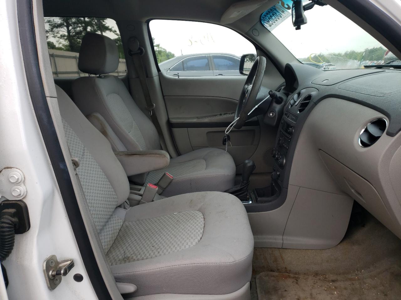 Photo 5 from auction – 2011 CHEVROLET HHR LS with VIN 3GNBAAFW7BS554548