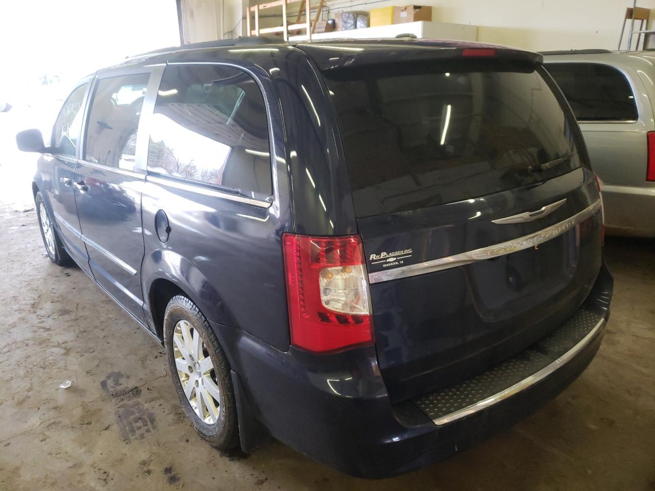 Photo 3 from auction – 2012 CHRYSLER TOWN & COU with VIN 2C4RC1BG8CR216851