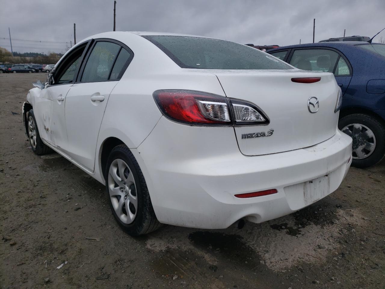 Photo 3 from auction – 2012 MAZDA 3 I with VIN JM1BL1UG8C1518501