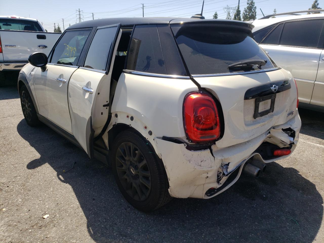 Photo 3 from auction – 2015 MINI COOPER S with VIN WMWXU3C59FT892071