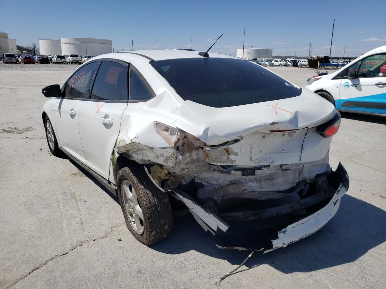 Photo 3 from auction – 2012 FORD FOCUS SE with VIN 1FAHP3F23CL418005
