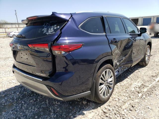 Photo 4 from auction – 2022 TOYOTA HIGHLANDER with VIN 5TDFZRAH7NS101260